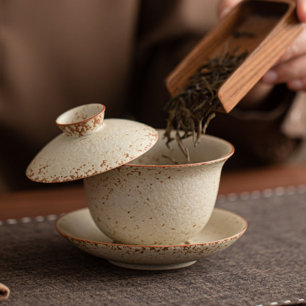 Fire Stone Red Gaiwan – Vintage Ceramic Tea Bowl, 200ml