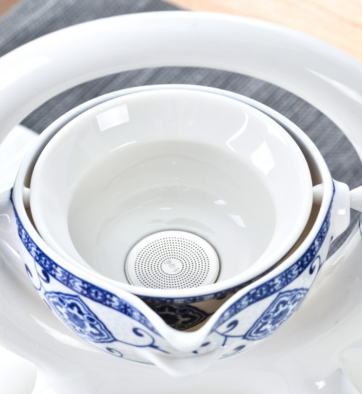 Blue and White Porcelain Tea Set – Semi-Automatic Gongfu Set