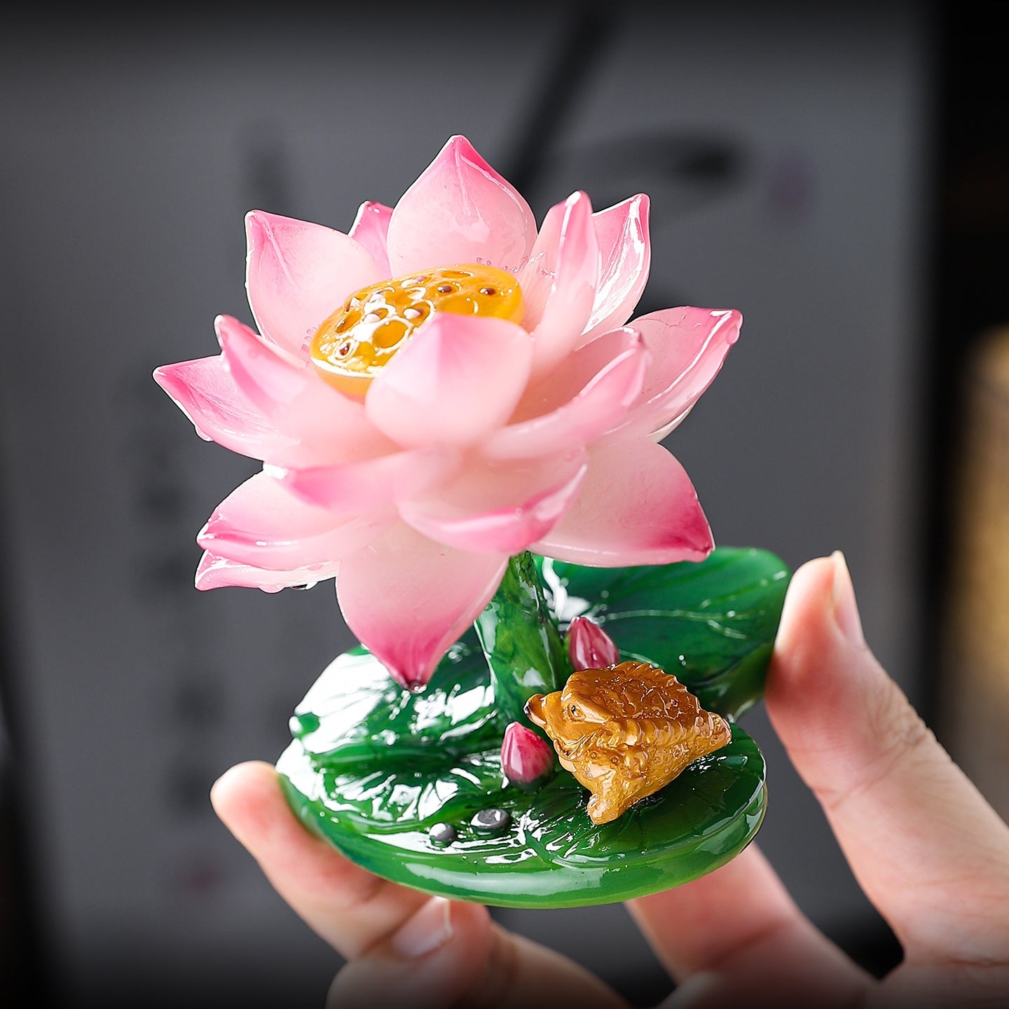 Color-Changing Tea Pet – Golden Toad with Lotus