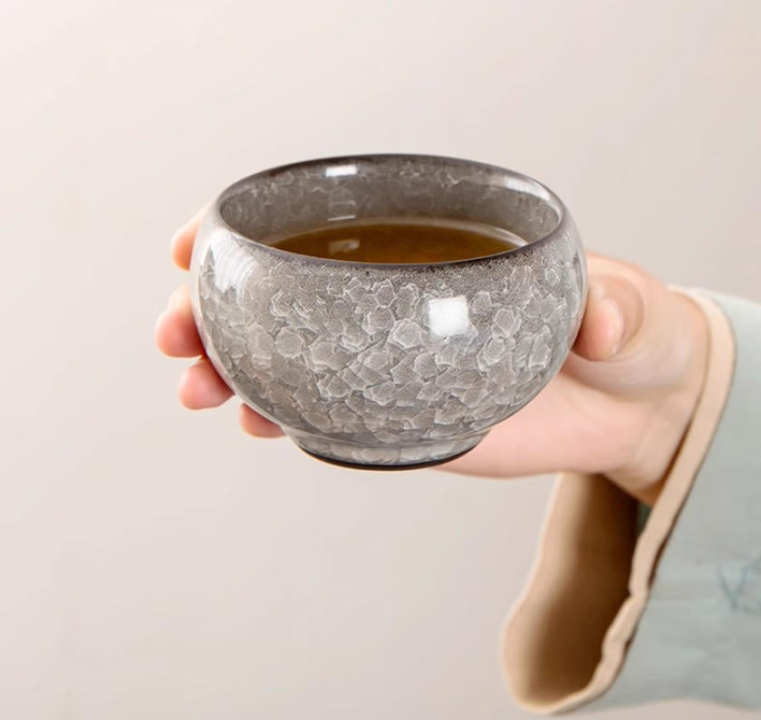 Ru Kiln Ice Crackle Gongfu Tea Cups – Black Ice Flower Pattern, Zen Shape