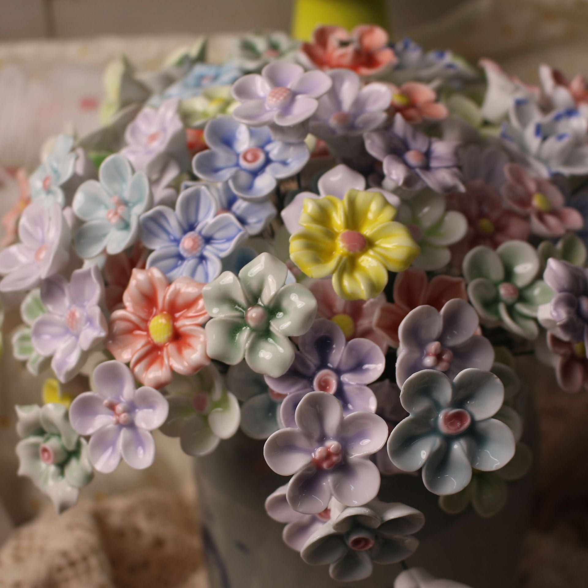 Handcrafted Ceramic Tea Pet – Flowers & Lotus Leaves, Jingdezhen Porcelain Desk Ornaments