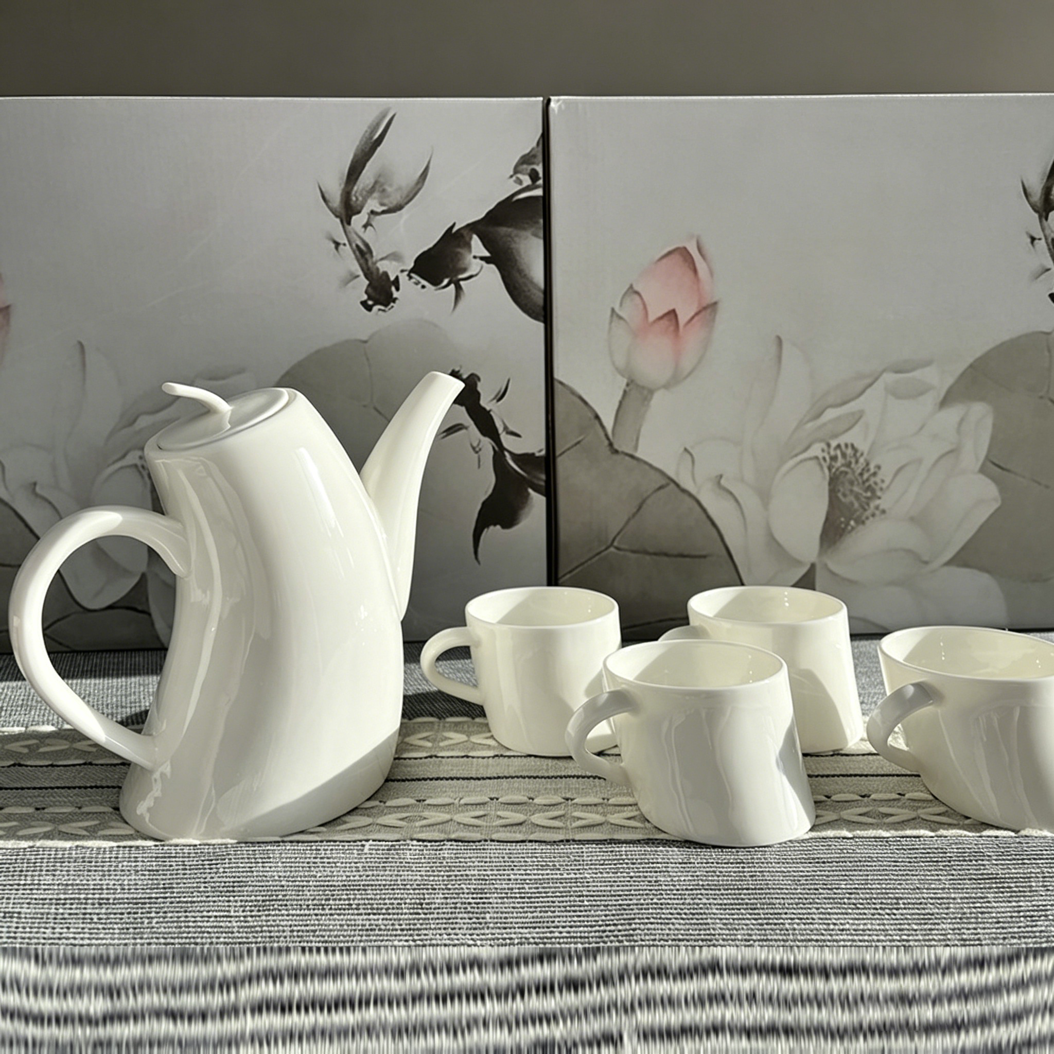 Bone China Gongfu Tea Set – Gift Box